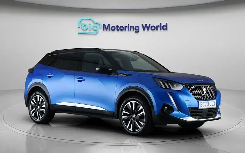 Used Peugeot 2008 GT-line 130 HP (95 kW) 2020 Blue SUV