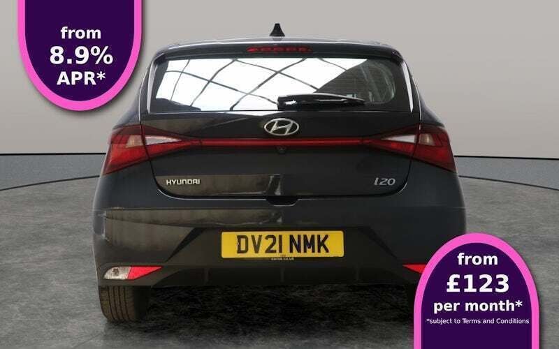 Used 2023 Hyundai i20 SE Hatchback | £9,927 (Good price) - Image 1/3