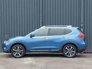 Used Nissan X-Trail Tekna 2018 Blue SUV