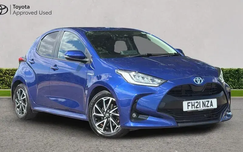 Used Toyota Yaris Design 116 HP (85 kW) 2021 Hatchback