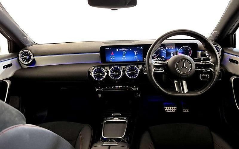 Used Mercedes A200 Executive 150 HP (110 kW) 2026 Hatchback