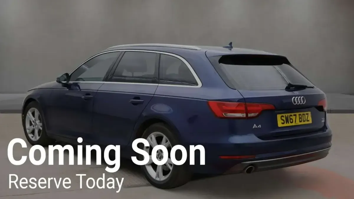 Used Audi A4 Sport 190 HP (139 kW) 2017 Blue Estate