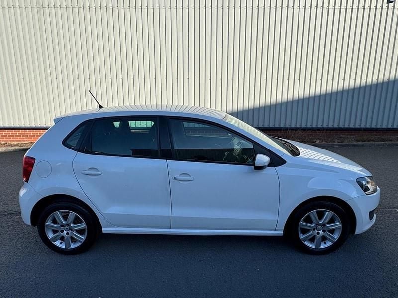 Used VW Polo SE 2011 White Hatchback