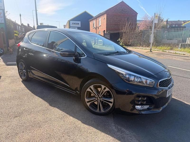 Käytetty Kia Ceed GT-Line 2016 Musta Viistoperä