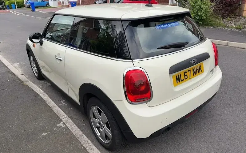 Used Mini ONE Hatch 102 HP (75 kW) 2017 Hatchback