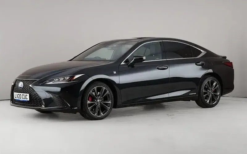Used Lexus ES300H Sport Line 218 HP (160 kW) 2020 Black Sedan