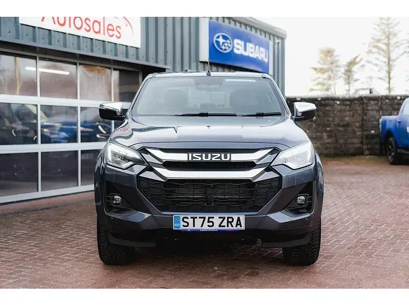 New Isuzu D-Max 2025 Grey Pickup