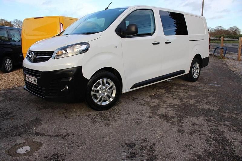 Used Vauxhall Vivaro S 2022 White MPV