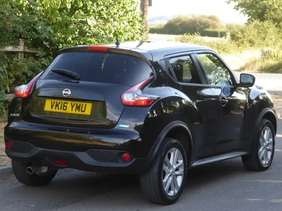 Used Nissan Juke N-Connecta 2016 Black SUV