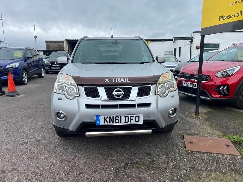 Used Nissan X-Trail Tekna 173 HP (127 kW) 2011 Silver SUV