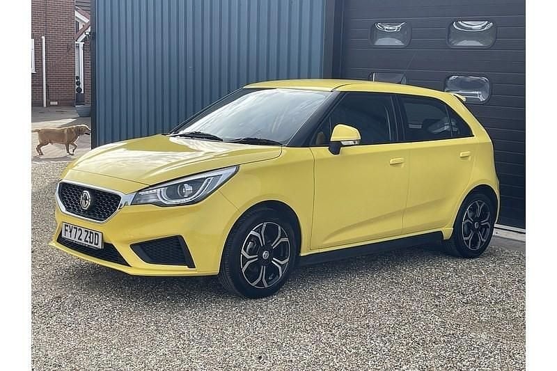 Used MG MG3 Excite 106 HP (77 kW) 2022 Yellow Hatchback