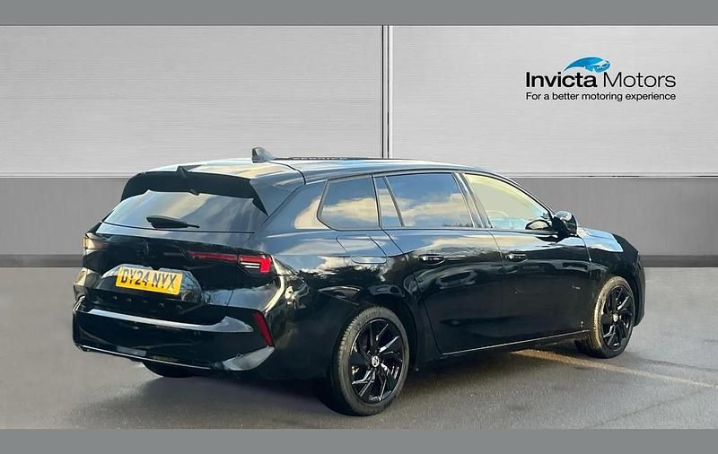 Used Vauxhall Astra 130 HP (95 kW) 2024 Black Estate