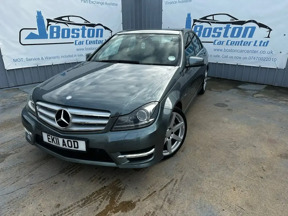 Used Mercedes C180 156 HP (114 kW) 2011 Grey Sedan