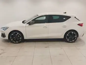 Used Cupra Leon 150 HP (110 kW) 2024 White Hatchback