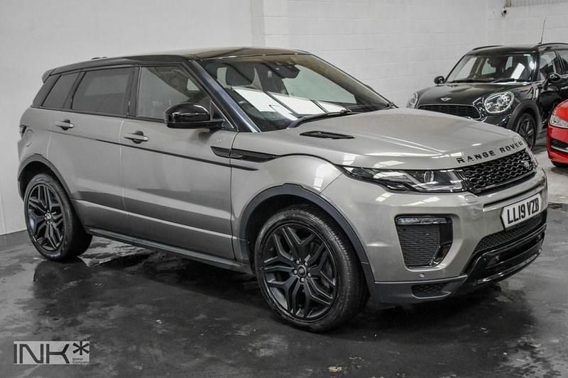 Used Land Rover Range Rover evoque HSE Dynamic 180 HP (132 kW) 2019 Silver SUV