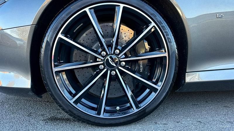 Used Aston Martin DB9 540 HP (397 kW) 2016 Silver Coupe