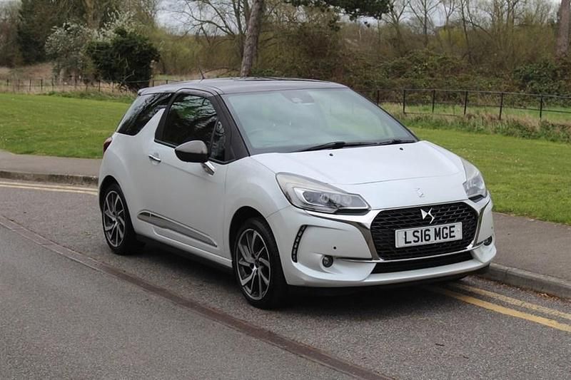 Used DS Automobiles DS3 Prestige 2016 White Hatchback