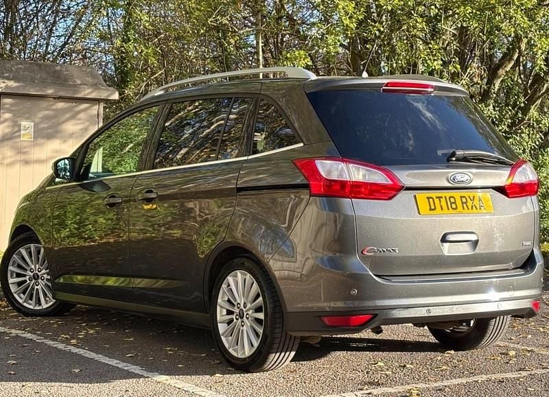 Used Ford Grand C-Max Titanium 125 HP (91 kW) 2018 Grey MPV