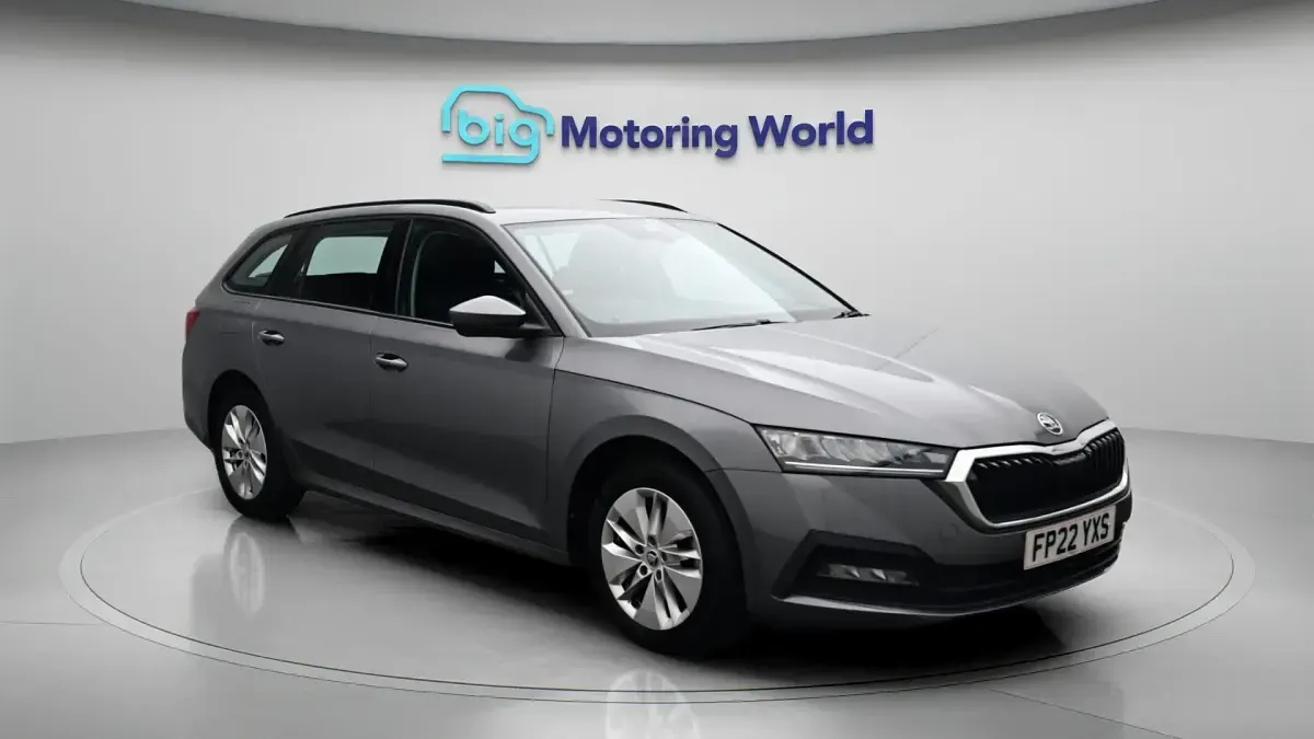 Used Skoda Octavia SE Technology 110 HP (80 kW) 2022 Estate