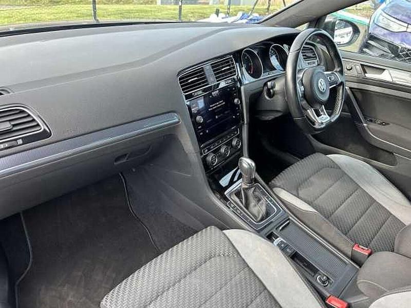 Used VW Golf VII 150 HP (110 kW) 2020