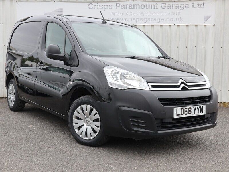 Black Used 2018 Citroën Berlingo MPV | £6,995 (Good price) - Image 1/4