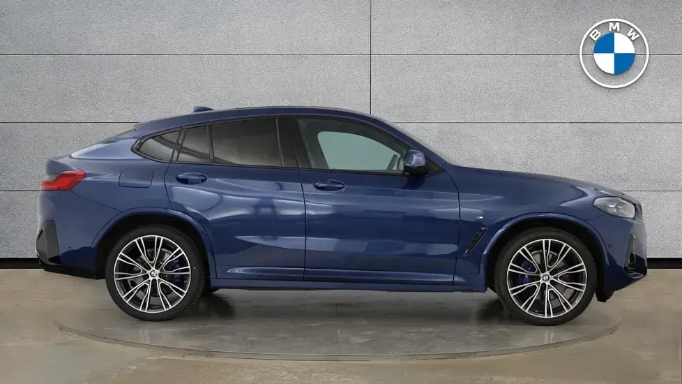 Used BMW X4 M Sport 187 HP (137 kW) 2025 Blue SUV
