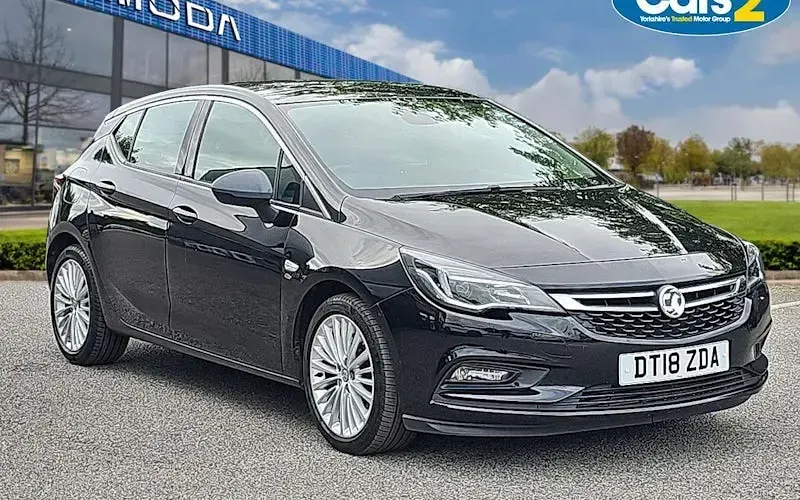 Used Vauxhall Astra Elite 150 HP (110 kW) 2018 Hatchback