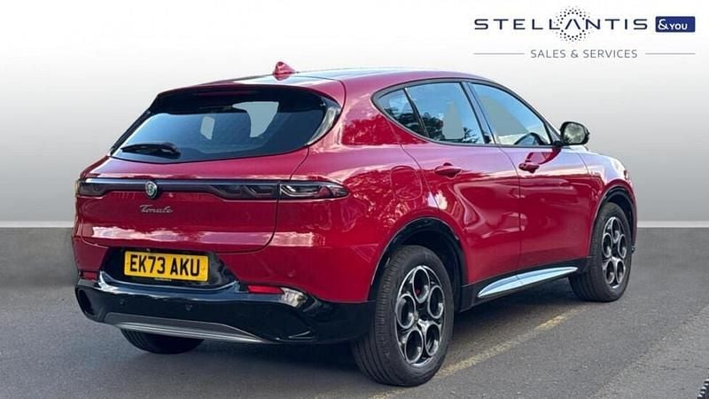 Used Alfa Romeo Tonale Ti 158 HP (116 kW) 2023 Red SUV