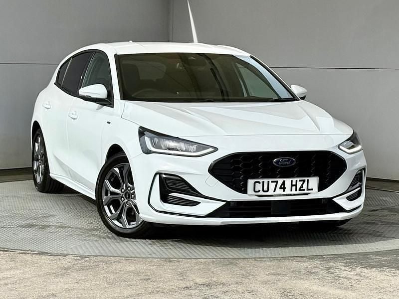 Used Ford Focus ST-Line 2024 White Hatchback
