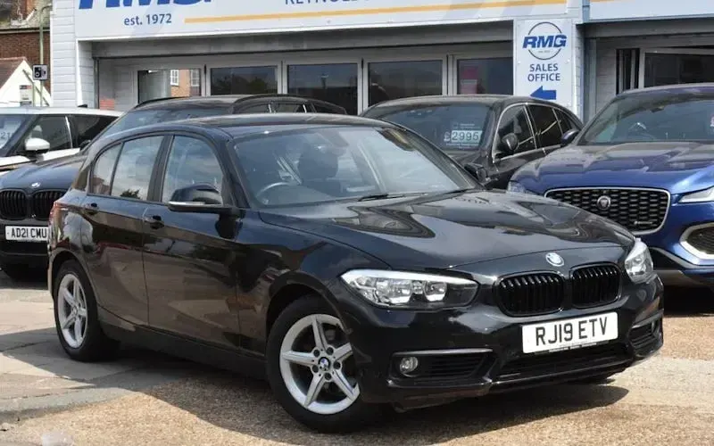 Used BMW 118 Sport Line 136 HP (100 kW) 2019 Hatchback