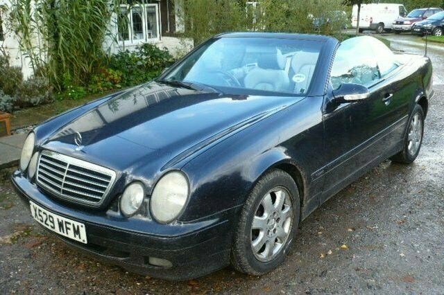 Used 2000 Mercedes CLK230 Avantgarde Cabriolet | £1,775 - Image 1/4