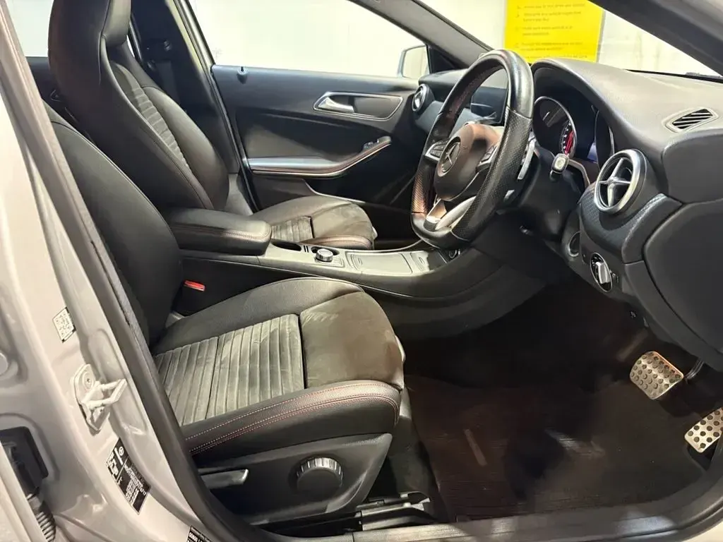 Used Mercedes A220 Executive 177 HP (130 kW) 2017 Silver Hatchback