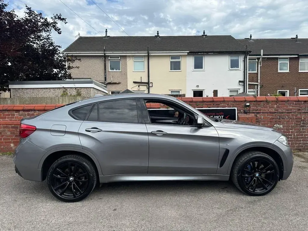 Used BMW X6 M Sport 381 HP (280 kW) 2017 Grey SUV