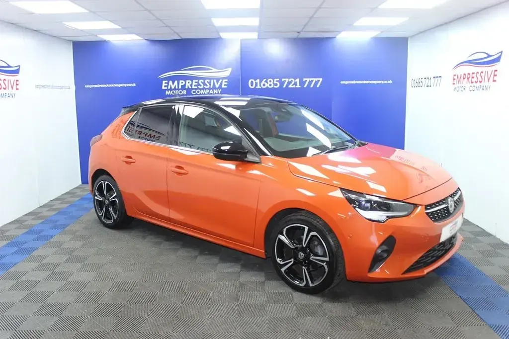 Used Vauxhall Corsa Edition 75 HP (55 kW) 2022 Orange Hatchback