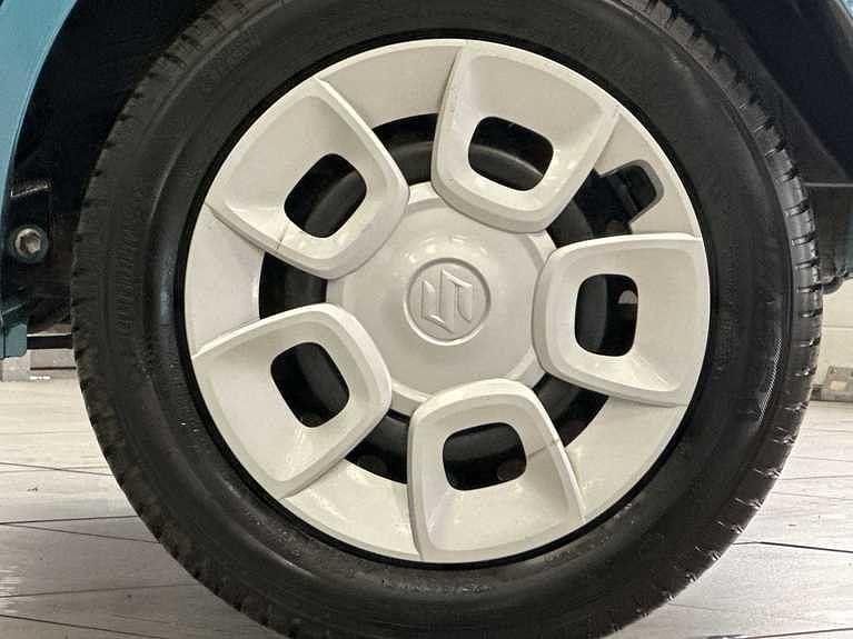 Used Suzuki Ignis SZ3 83 HP (61 kW) 2021 Neon blue metallic SUV