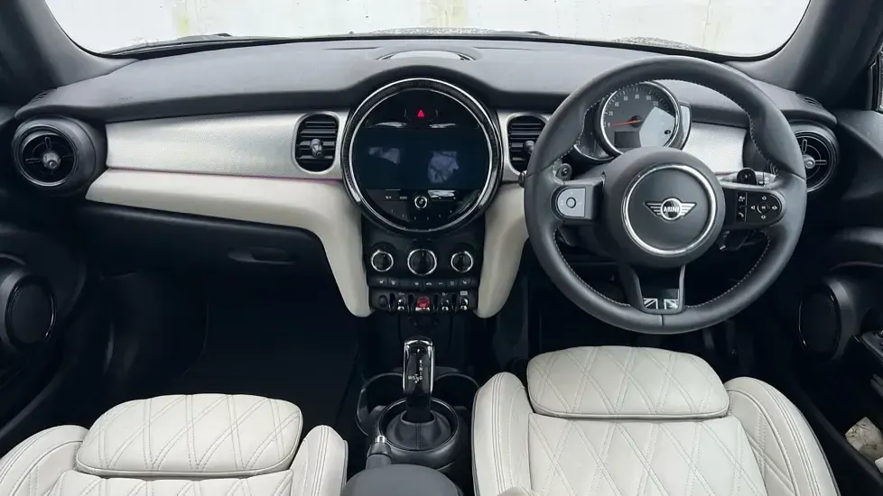 Second-hand Mini Cooper S Exclusive 178 CP (130 kW) 2022 Negru Hatchback