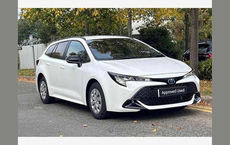 New Toyota Corolla 138 HP (101 kW) 2026 White