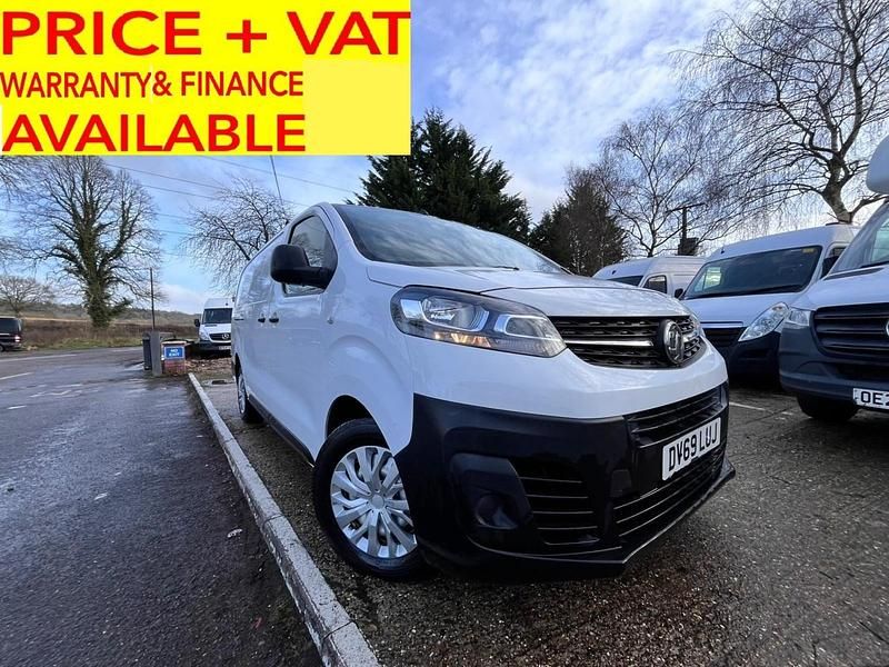 Used Vauxhall Vivaro Edition 2019 White MPV