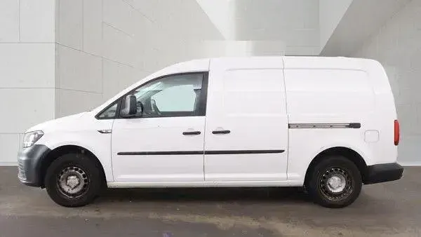 Used VW Caddy Maxi Startline 140 HP (102 kW) 2016 White MPV