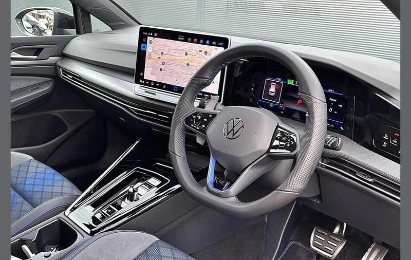 New VW Golf VIII Black Edition 328 HP (241 kW) 2025 Grey Hatchback