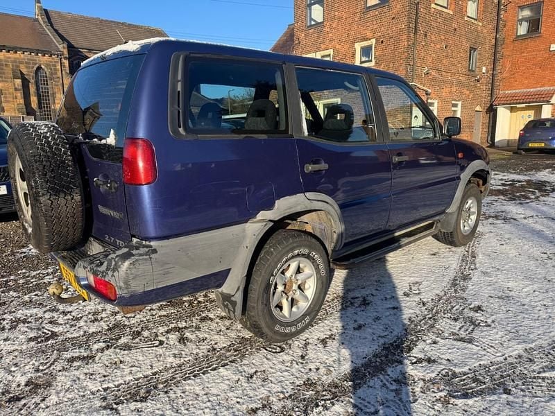 Used Nissan Terrano 2011 Mauve/purple SUV