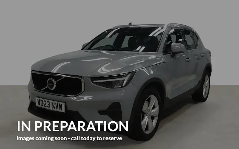 Used Volvo XC40 Core 163 HP (119 kW) 2026 SUV