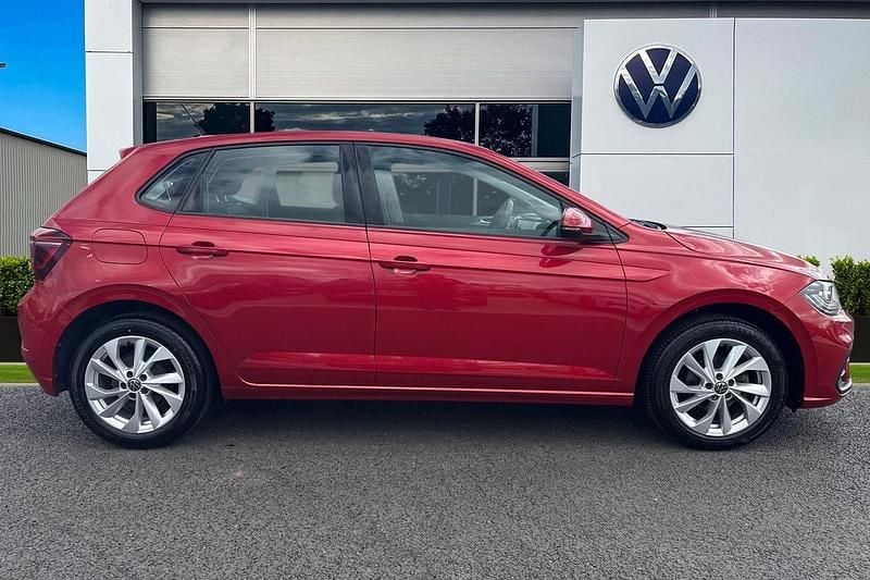 Used VW Polo Style 95 HP (69 kW) 2022 Red Hatchback