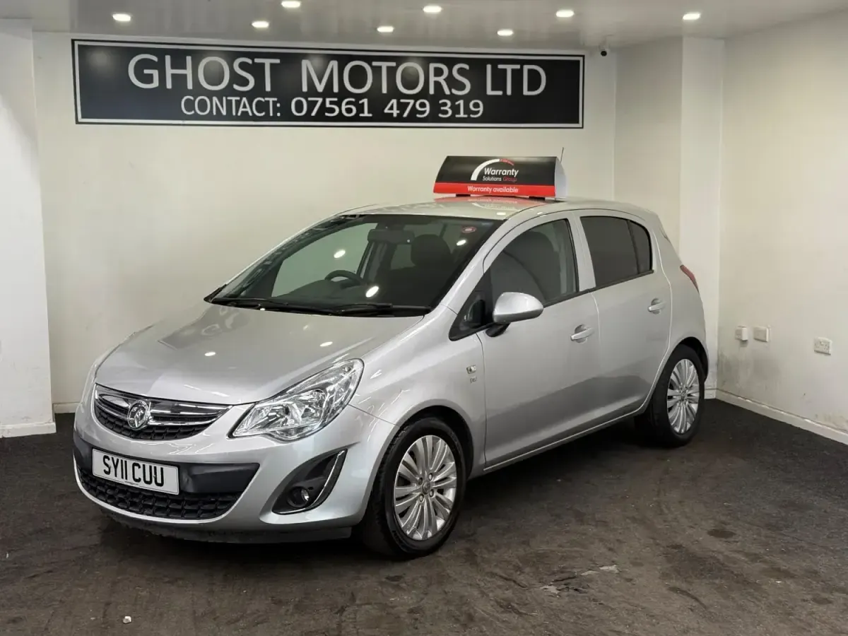 Second-hand Vauxhall Corsa Excite 2011 Argintiu Hatchback