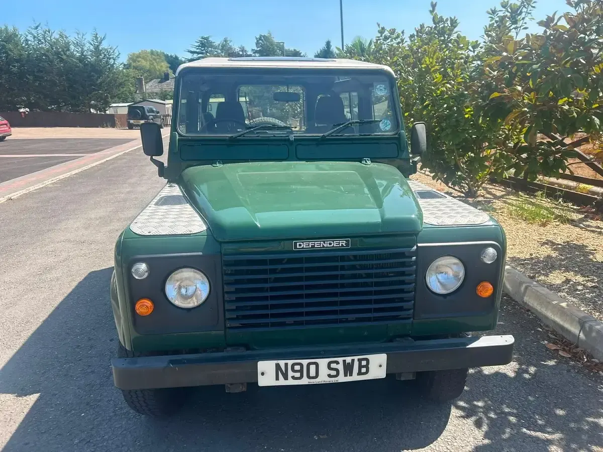Used Land Rover Defender 1995 Green