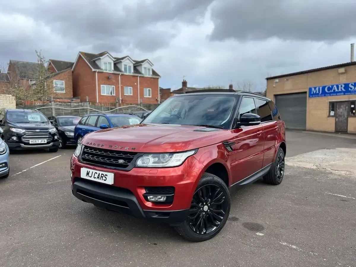 Used Land Rover Range Rover HSE Dynamic 287 HP (211 kW) 2014 Red SUV
