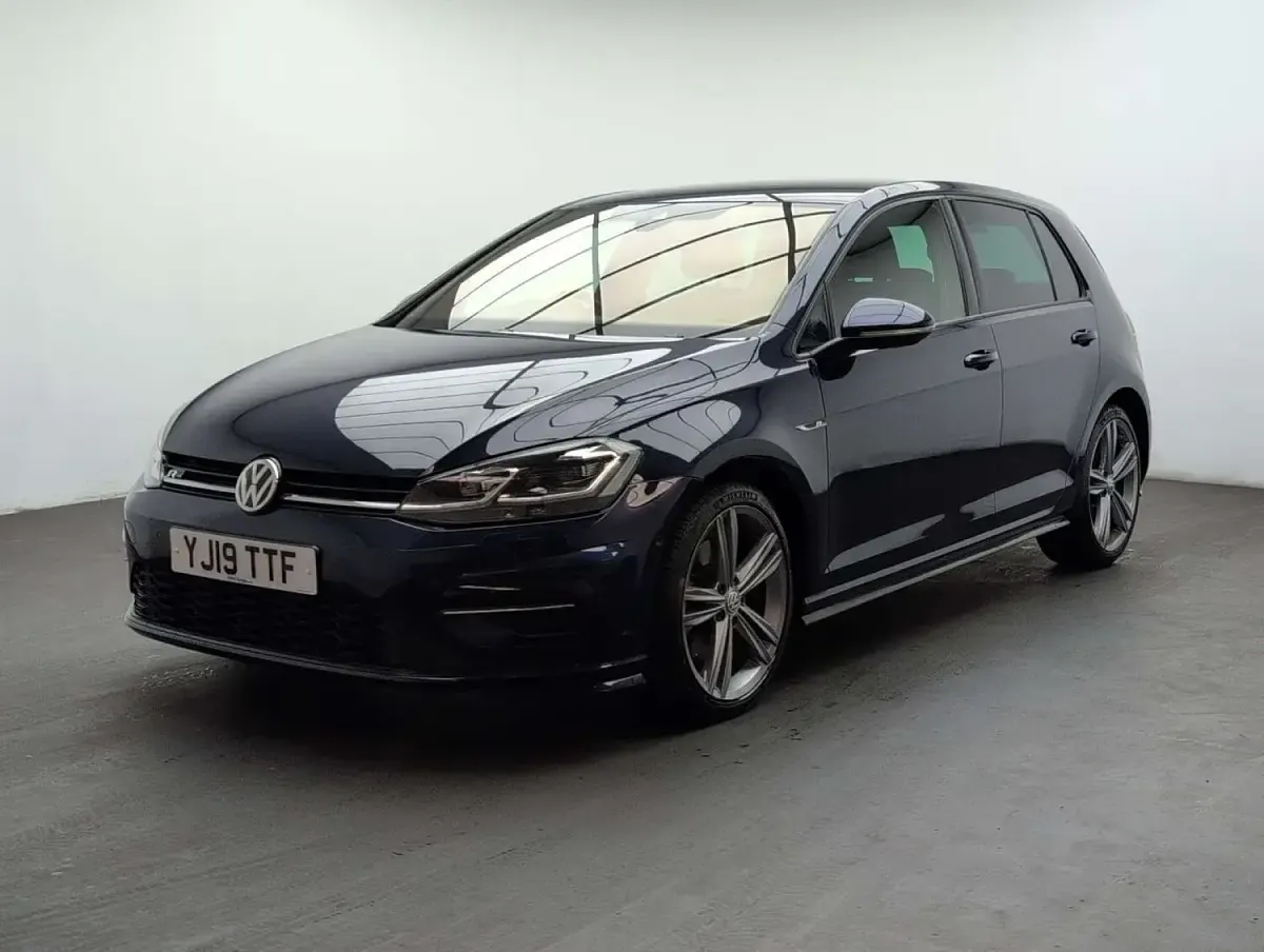Used VW Golf VII R-line 150 HP (110 kW) 2019 Blue Hatchback