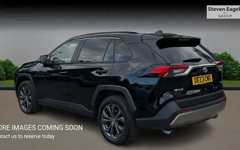 Usado Toyota RAV4 Design 218 CV (160 kW) 2025 SUV