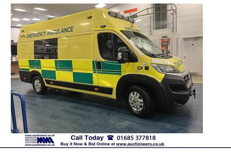 Used Fiat Ducato 176 HP (129 kW) 2019 Yellow Van