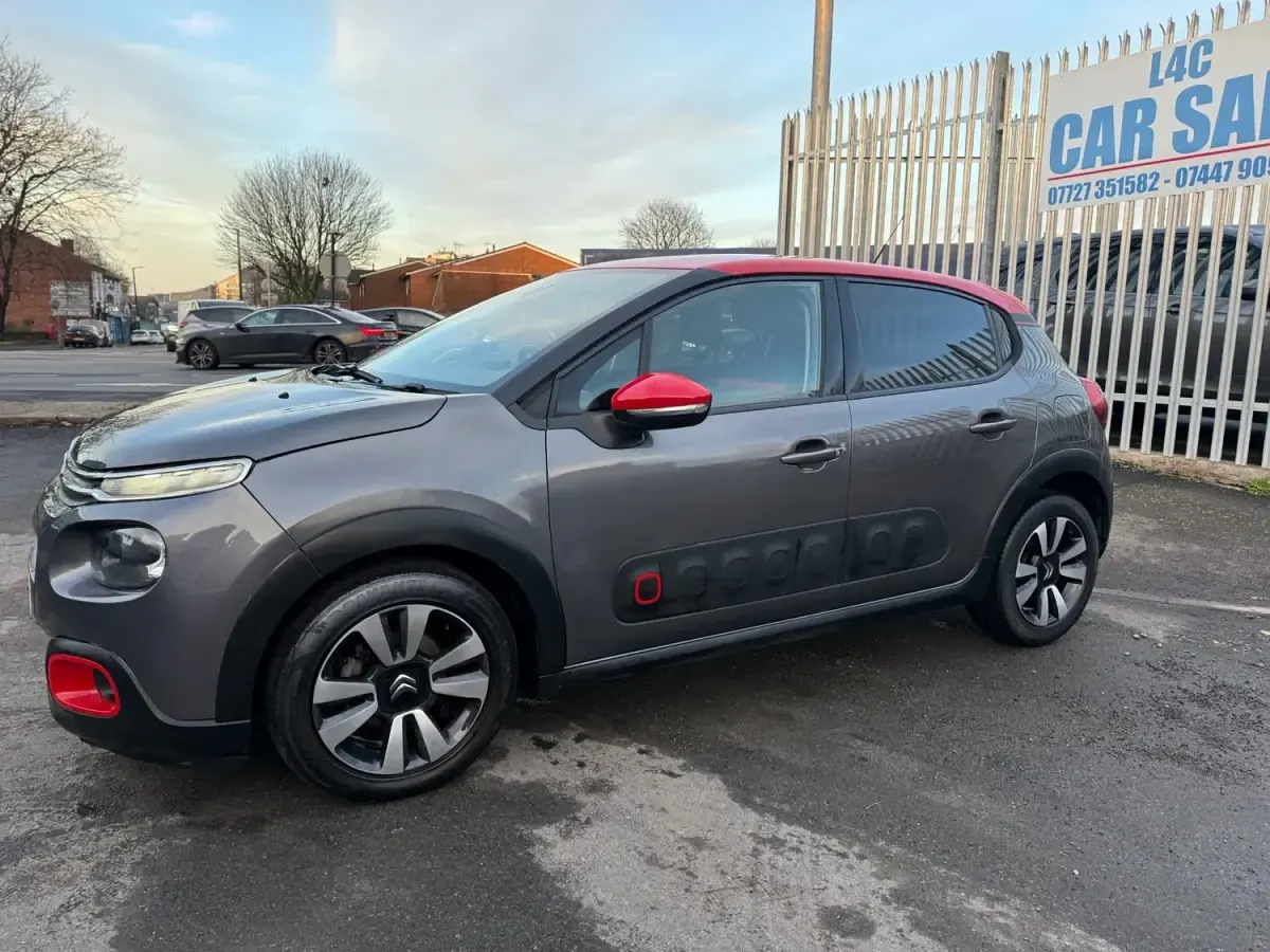 Begagnad Citroën C3 Flair 2019 Grå Halvkombi